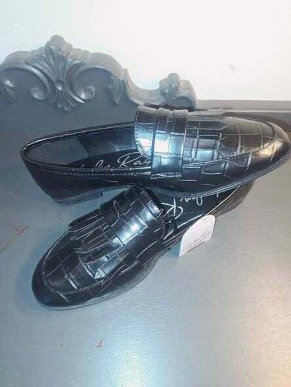 London Rag Black Croc Loafers w/ Fringe - US 6